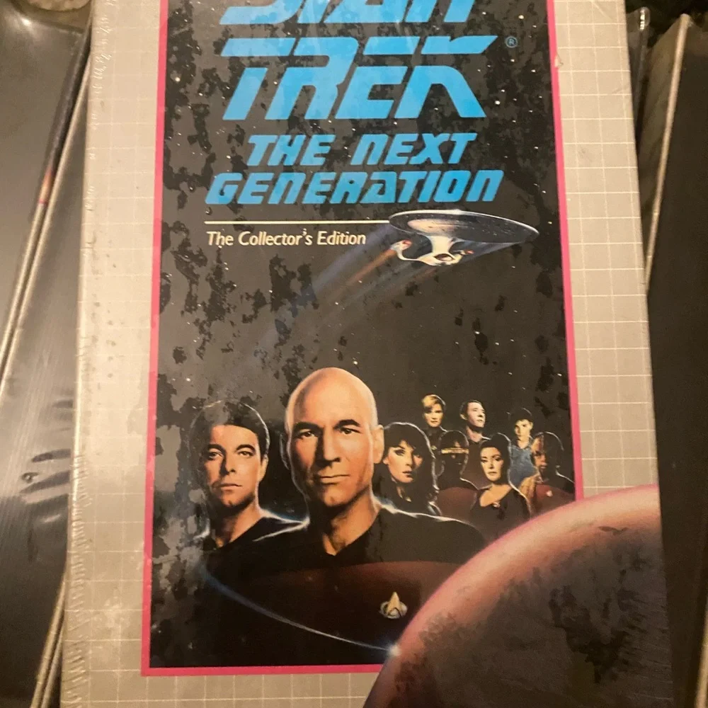 Star Trek The Next Generation Collector's Edition VHS lot of 8